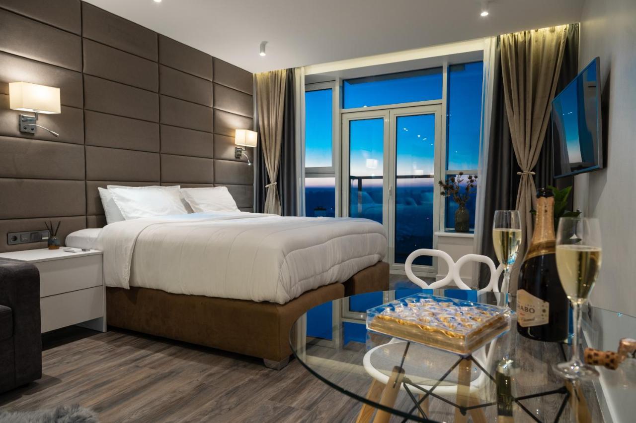 Victory-29 Luxury Apartment Center Киев Екстериор снимка