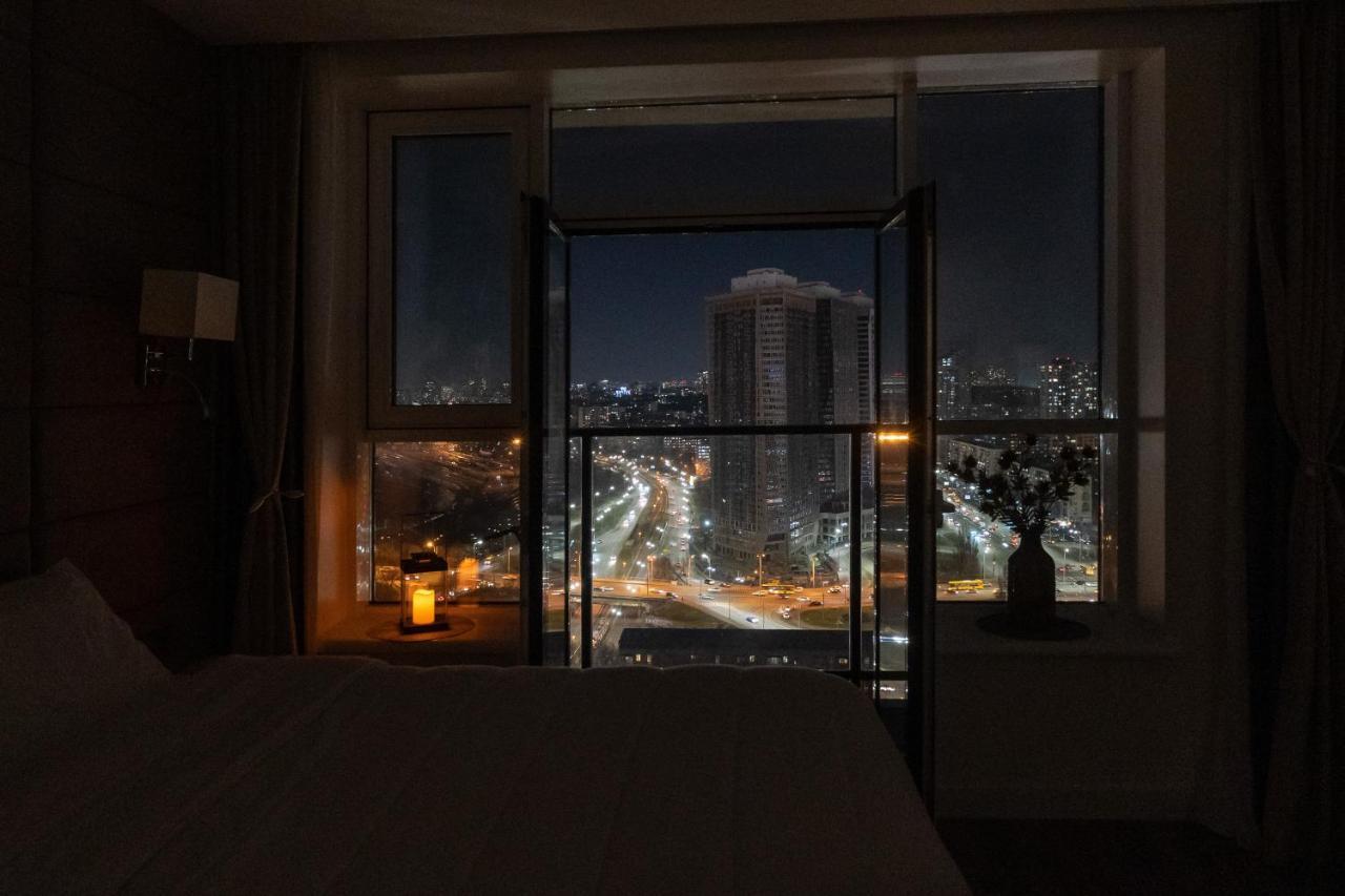 Victory-29 Luxury Apartment Center Киев Екстериор снимка