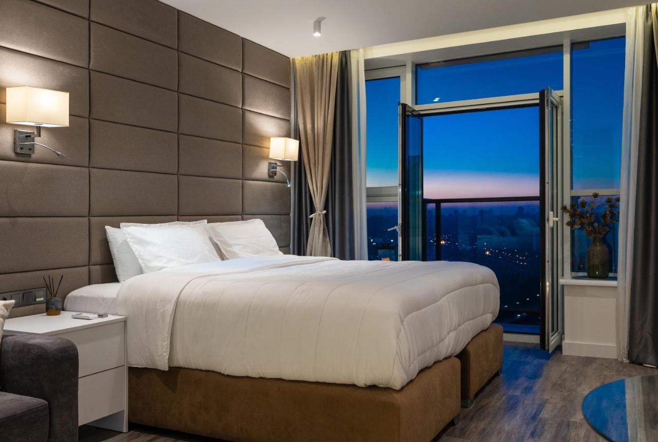 Victory-29 Luxury Apartment Center Киев Екстериор снимка