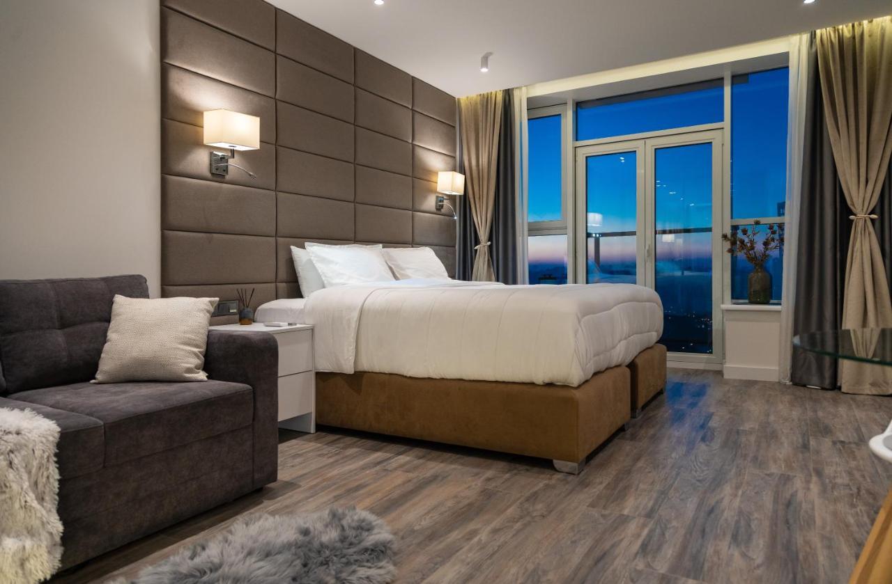 Victory-29 Luxury Apartment Center Киев Екстериор снимка